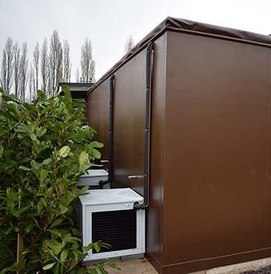 Holts Clock Tower Outside Fridge 006 Cold Room